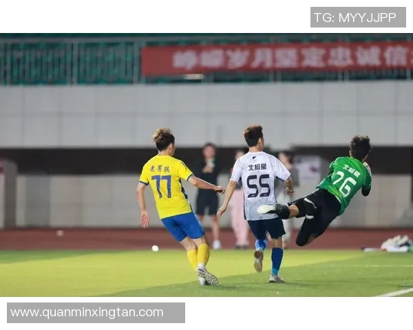 广东业余足球球星成长之路与草根力量在城市绿茵场的崛起 广东业余足球球星成长之路与草根力量在城市绿茵场的崛起